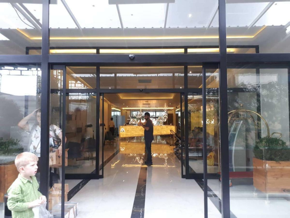 Hotel Orbi City Батумі Екстер'єр фото