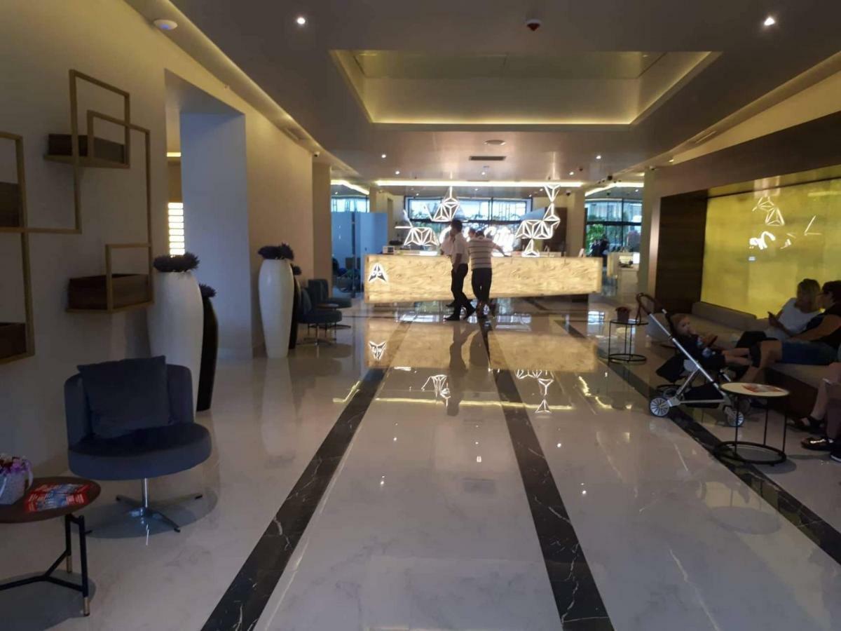 Hotel Orbi City Батумі Екстер'єр фото
